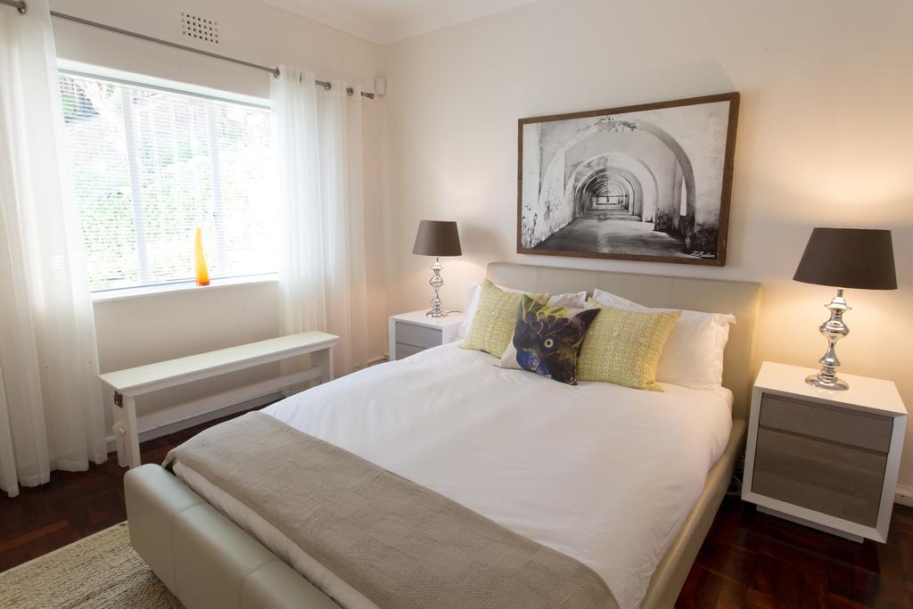 Caprice Camps Bay Apartamento Quarto foto