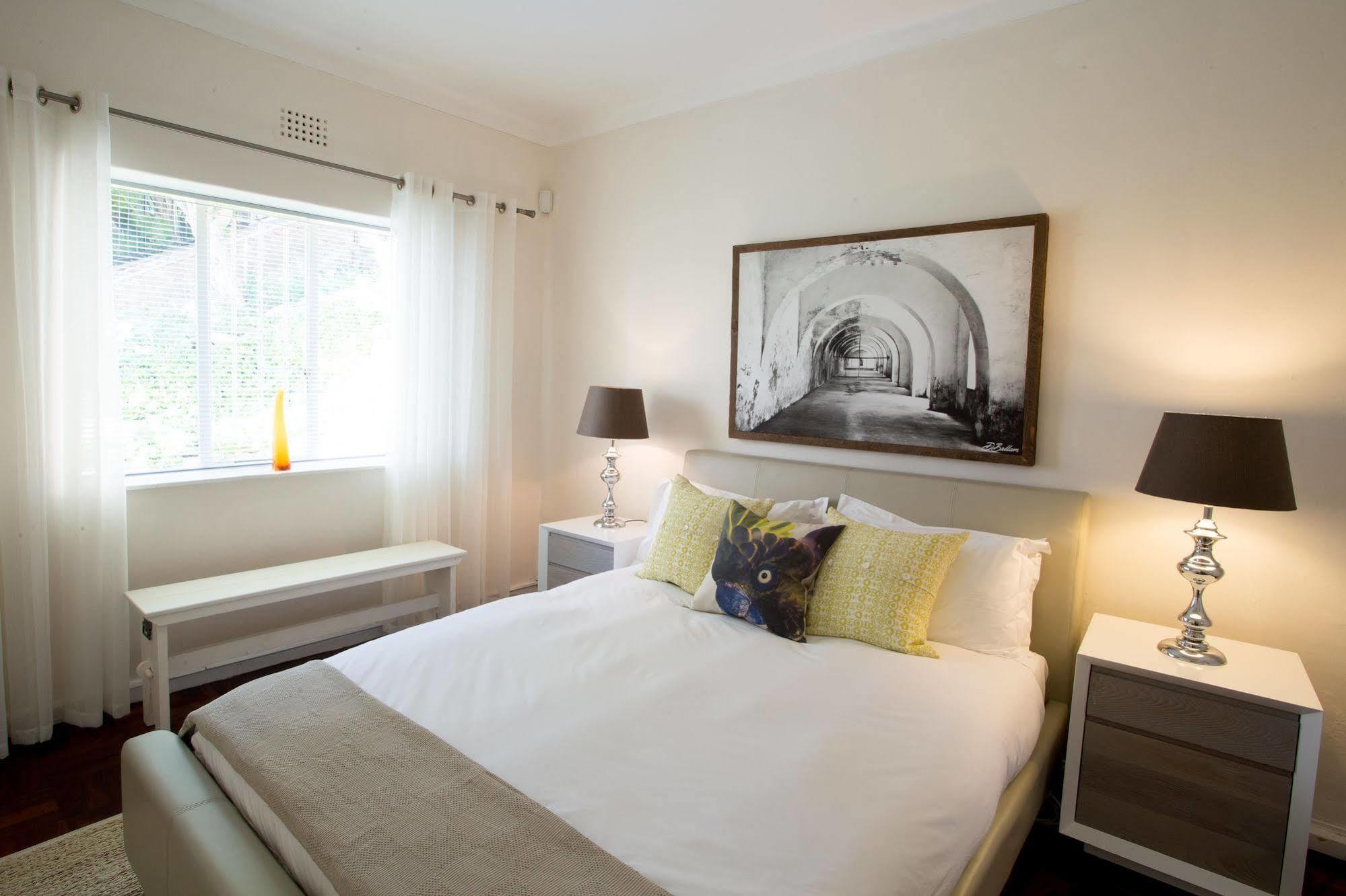 Caprice Camps Bay Apartamento Exterior foto